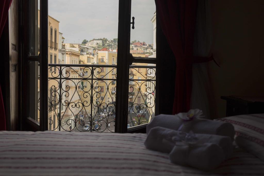 B&B Room 116 Napoli Phòng bức ảnh