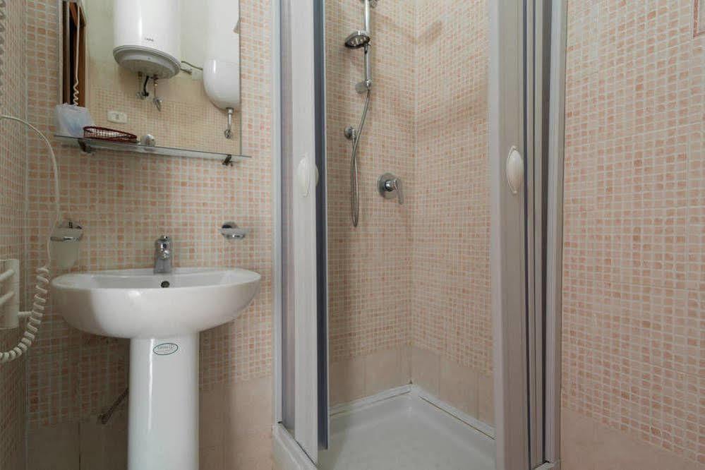 B&B Room 116 Napoli Ngoại thất bức ảnh
